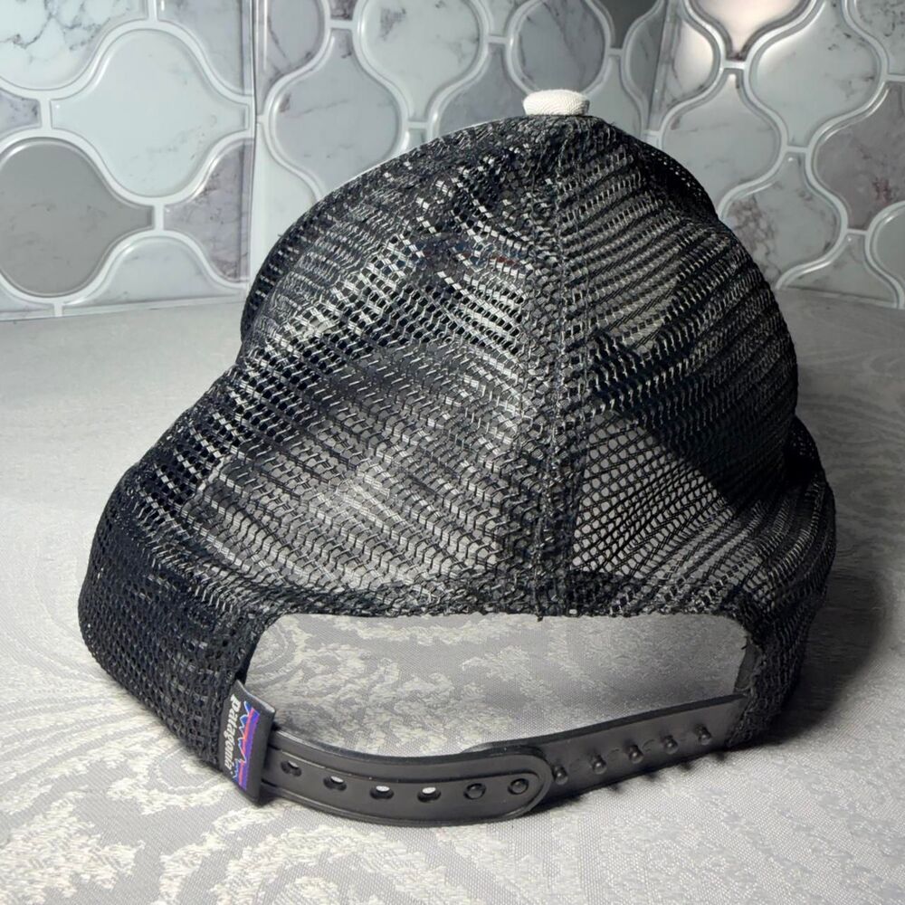 Patagonia Men's Grey and Black Hat - Picture 4 of 8